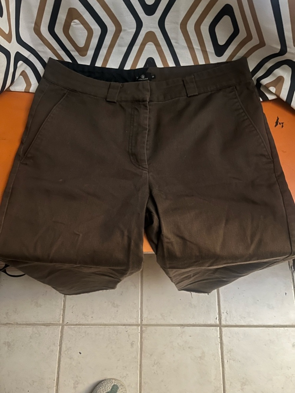 Volcom Men's Brown Chino skate pants - Classic Flat Front